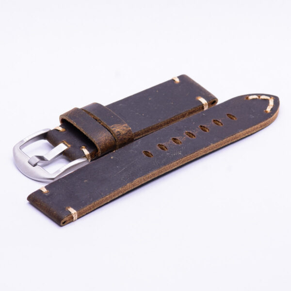 Thick brown leather strap 22mm